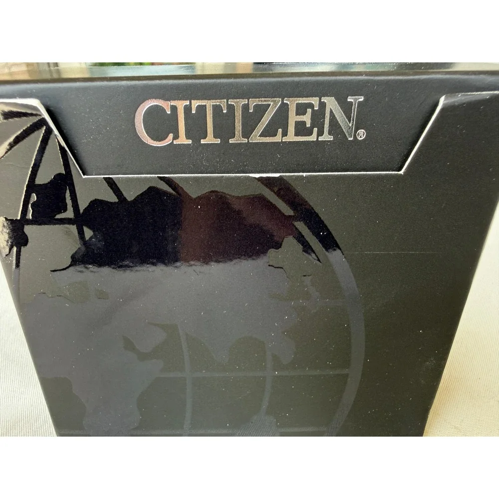 Citizen Eco-Drive Signature Collection Round Watch Box Case